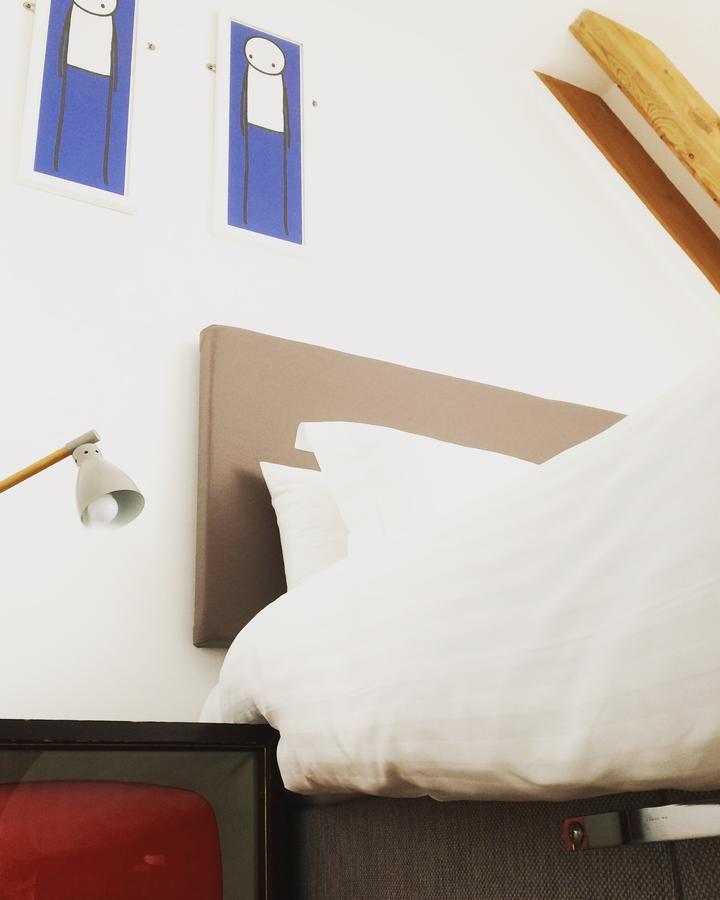 Bed and Breakfast The Blue Door à New Quay Extérieur photo